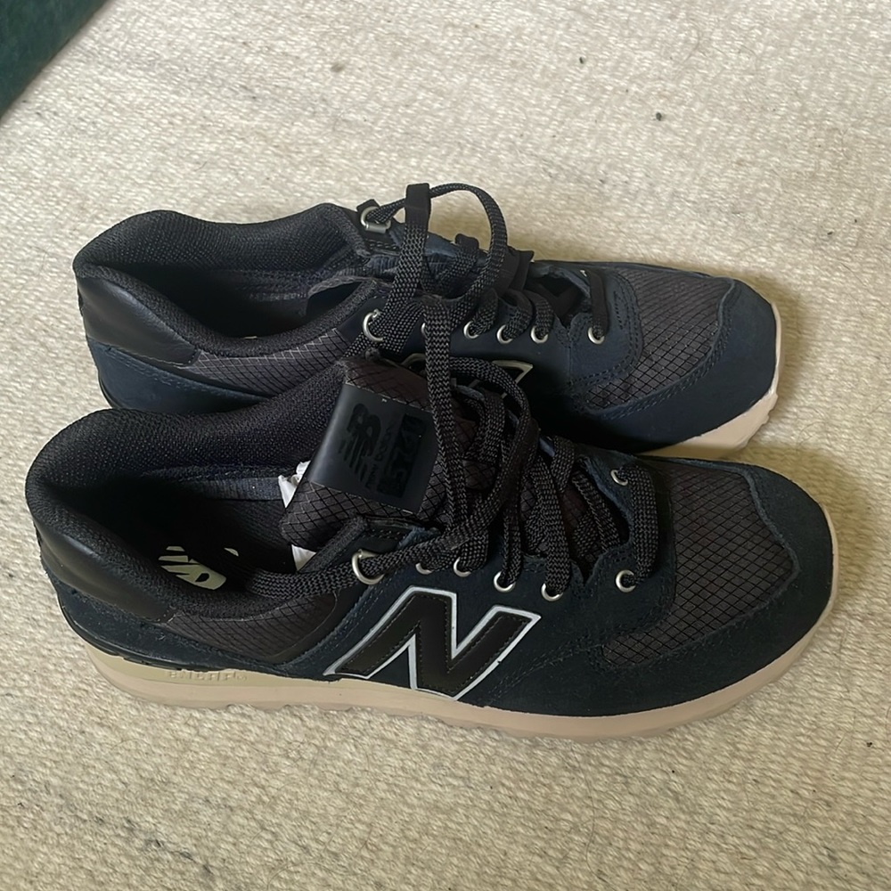 Brand New - Men’s New Balance 574 - Black / Sand